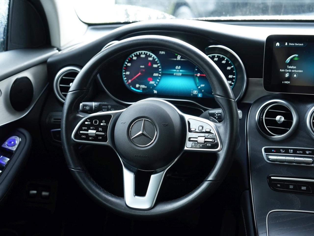 Mercedes-Benz GLC 300 e 4M OFF-ROAD MBUX Navi 360° EasyPack