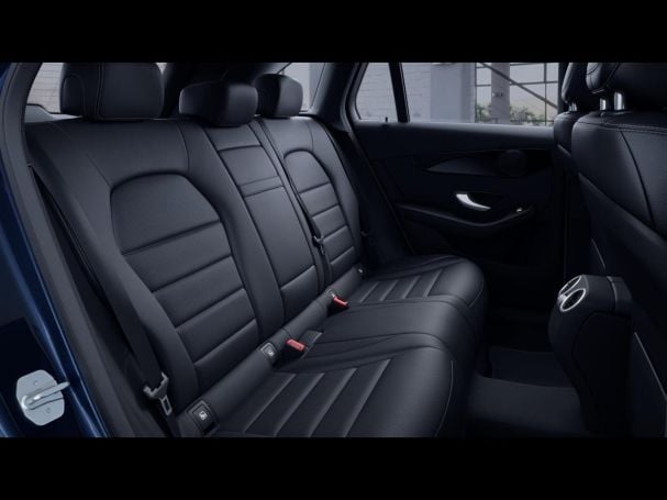 Mercedes-Benz GLC 300 e 4M MBUXNavi Distronic AHK 360° Easy-P Mercedes-Benz GLC 300 e 4M MBUXNavi Distronic AHK 360° Easy-P