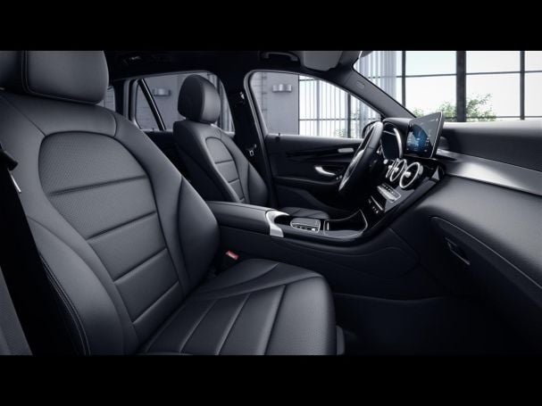Mercedes-Benz GLC 300 e 4M MBUXNavi Distronic AHK 360° Easy-P Mercedes-Benz GLC 300 e 4M MBUXNavi Distronic AHK 360° Easy-P