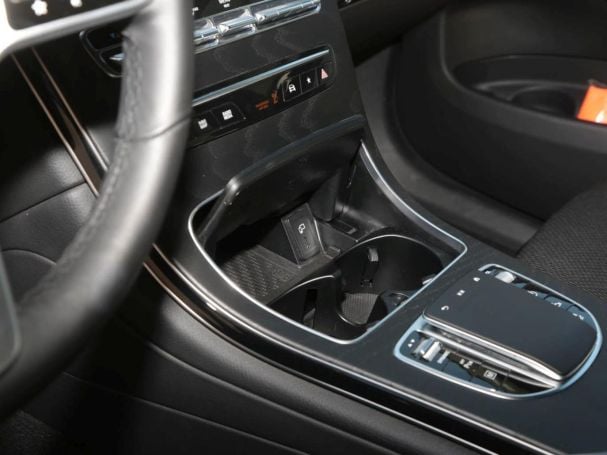 Mercedes-Benz GLC 300 e 4M MBUX Navi+ Distronic HeadUp 360° Mercedes-Benz GLC 300 e 4M MBUX Navi+ Distronic HeadUp 360°
