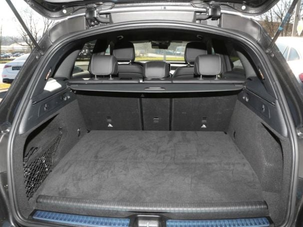 Mercedes-Benz GLC 300 e 4M MBUX Navi+ Distronic HeadUp 360° Mercedes-Benz GLC 300 e 4M MBUX Navi+ Distronic HeadUp 360°