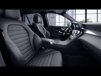 Mercedes-Benz GLC 300 e 4M AMG Night Panorama Distronic 360°
