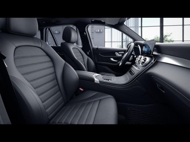 Mercedes-Benz GLC 300 e 4M AMG Night Panorama Distronic 360° Mercedes-Benz GLC 300 e 4M AMG Night Panorama Distronic 360°