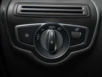 Mercedes-Benz GLC 300 e 4M AMG Panorama Burmester EasyP 360°