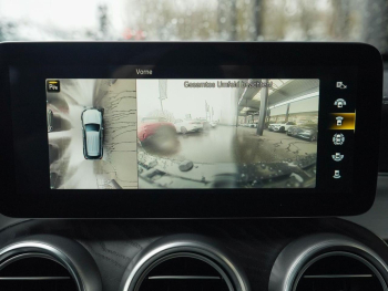 Mercedes-Benz GLC 300 e 4M AMG Panorama Burmester EasyP 360°