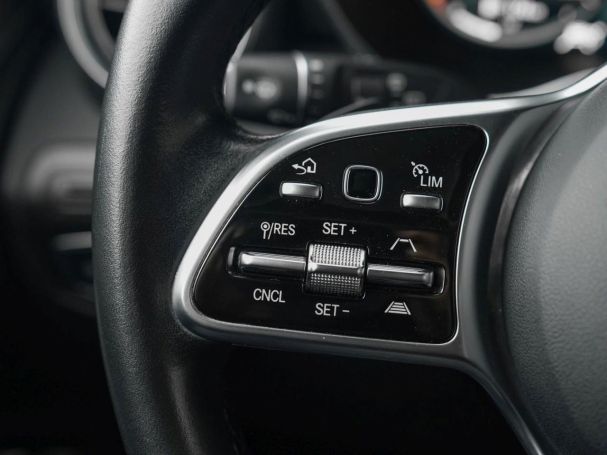 Mercedes-Benz GLC 300 e 4M AMG Panorama Burmester EasyP 360°