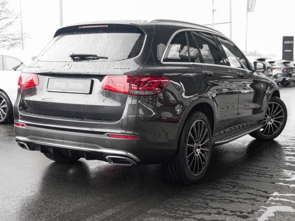 Mercedes-Benz GLC 300 e 4M AMG Panorama Burmester EasyP 360°