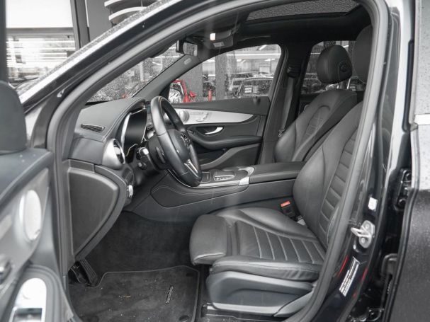 Mercedes-Benz GLC 300 e 4M AMG Panorama Burmester EasyP 360°
