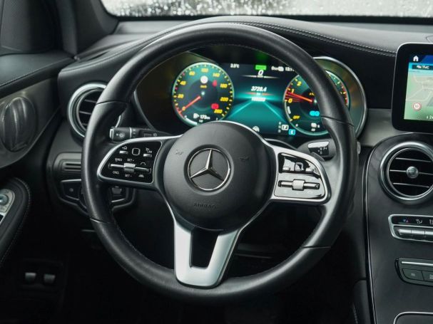 Mercedes-Benz GLC 300 e 4M AMG Panorama Burmester EasyP 360°