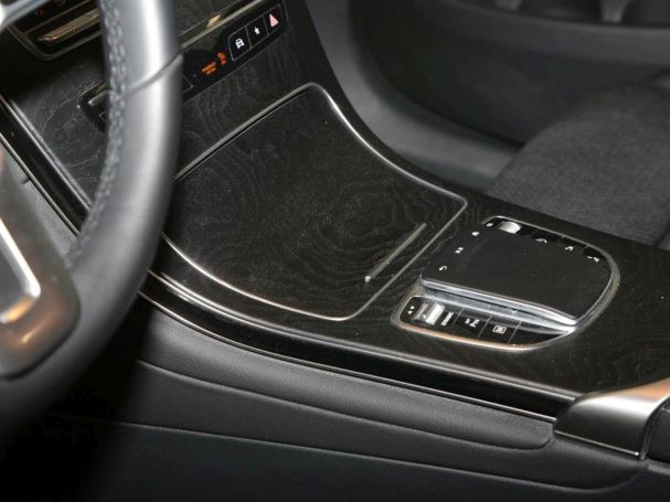 Mercedes-Benz GLC 300 e 4M Exclusive Navi+ Distronic AHK Mercedes-Benz GLC 300 e 4M Exclusive Navi+ Distronic AHK