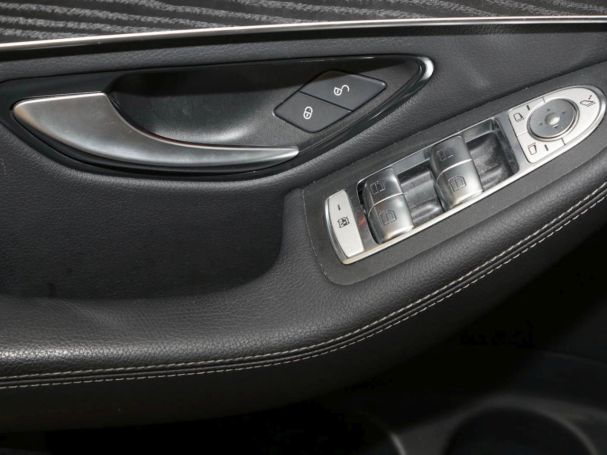 Mercedes-Benz GLC 300 e 4M Exclusive Navi+ Distronic AHK Mercedes-Benz GLC 300 e 4M Exclusive Navi+ Distronic AHK