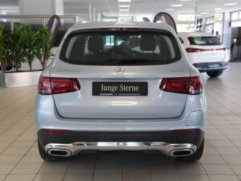 Mercedes-Benz GLC 300 e 4M Exclusive Navi+ Distronic AHK