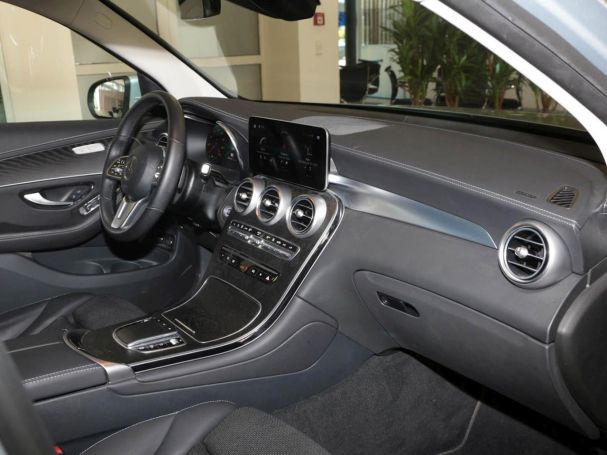 Mercedes-Benz GLC 300 e 4M Exclusive Navi+ Distronic AHK Mercedes-Benz GLC 300 e 4M Exclusive Navi+ Distronic AHK