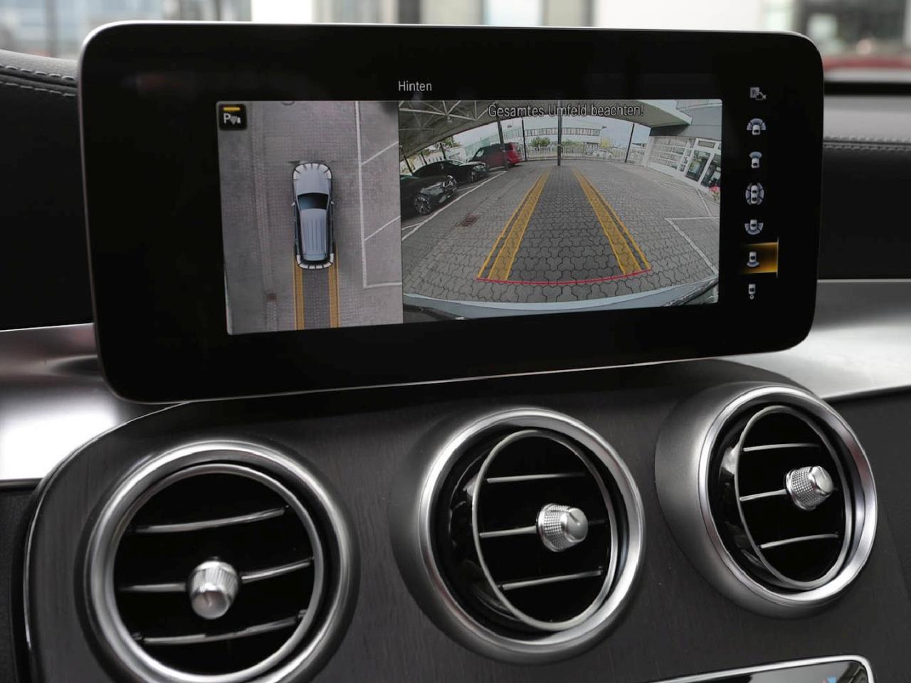 Mercedes-Benz GLC 300 e 4M Night MBUXNavi+ EasyPack 360° AHK Mercedes-Benz GLC 300 e 4M Night MBUXNavi+ EasyPack 360° AHK