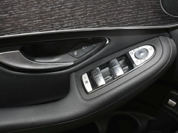 Mercedes-Benz GLC 300 e 4M Night MBUXNavi+ EasyPack 360° AHK Mercedes-Benz GLC 300 e 4M Night MBUXNavi+ EasyPack 360° AHK