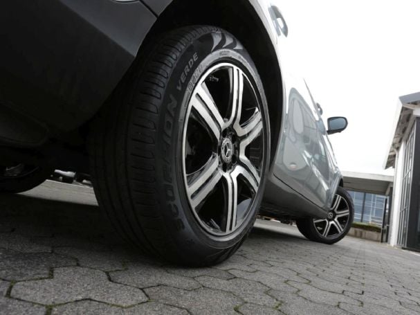 Mercedes-Benz GLC 300 e 4M Night MBUXNavi+ EasyPack 360° AHK