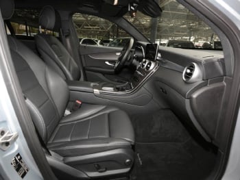 Mercedes-Benz GLC 300 e 4M Night MBUXNavi+ EasyPack 360° AHK