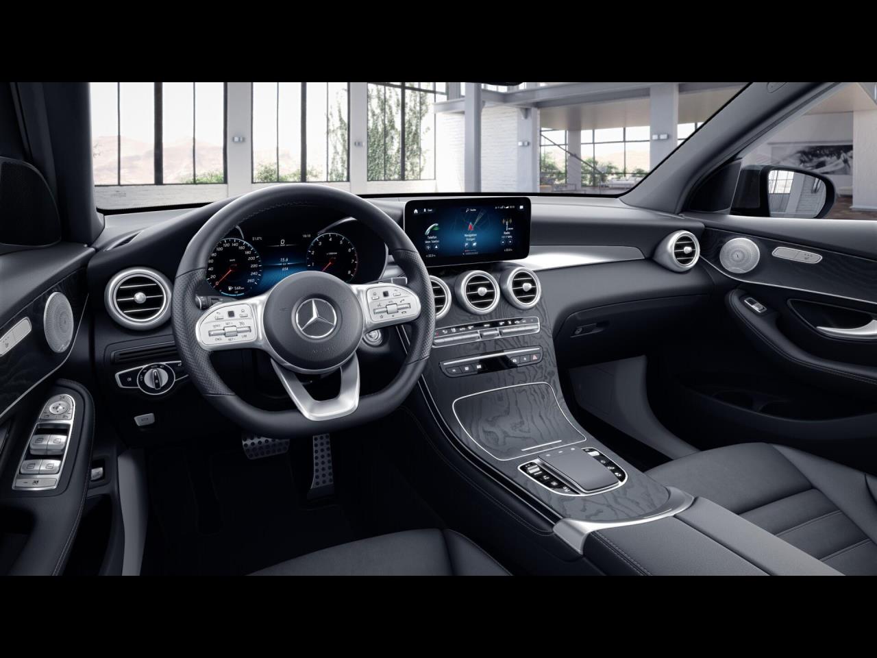 Mercedes-Benz GLC 300 e 4M AMG Night Panorama Kamera Head-Up