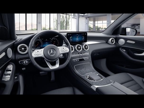 Mercedes-Benz GLC 300 e 4M AMG Night Panorama Kamera Head-Up