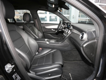 Mercedes-Benz GLC 300 e 4M AMG Night Memory EasyPack ParkP