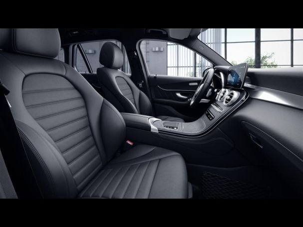 Mercedes-Benz GLC 300 e 4M AMG MBUX Navi+ Kamera Easy-Pack Mercedes-Benz GLC 300 e 4M AMG MBUX Navi+ Kamera Easy-Pack