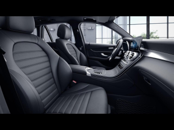 Mercedes-Benz GLC 300 e 4M AMG Panorama Distronic Easy-P 360°
