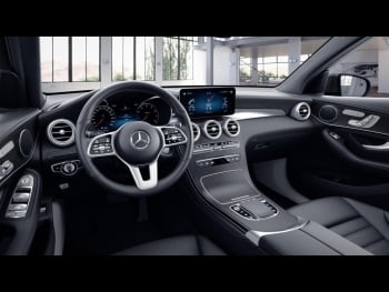 Mercedes-Benz GLC 300 e 4M Exclusive Panorama Kamera AHK Memory