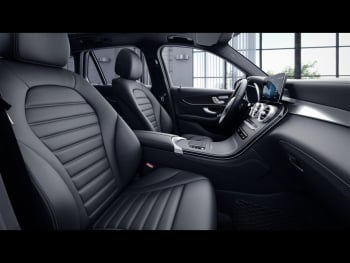 Mercedes-Benz GLC 300 e 4M Exclusive Panorama Kamera AHK Memory