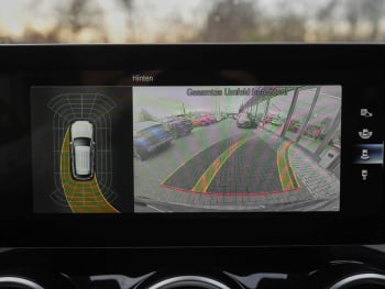 Mercedes-Benz GLC 300 e 4M Exclusive MBUX Navi EasyP AHK ParkP