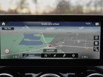 Mercedes-Benz GLC 300 e 4M Exclusive MBUX Navi EasyP AHK ParkP