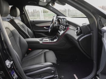 Mercedes-Benz GLC 300 e 4M Exclusive MBUX Navi EasyP AHK ParkP