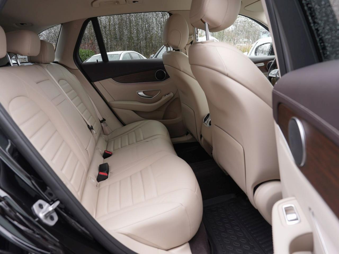 Mercedes-Benz GLC 300 e 4M Exclusive Night Distronic 360° AHK