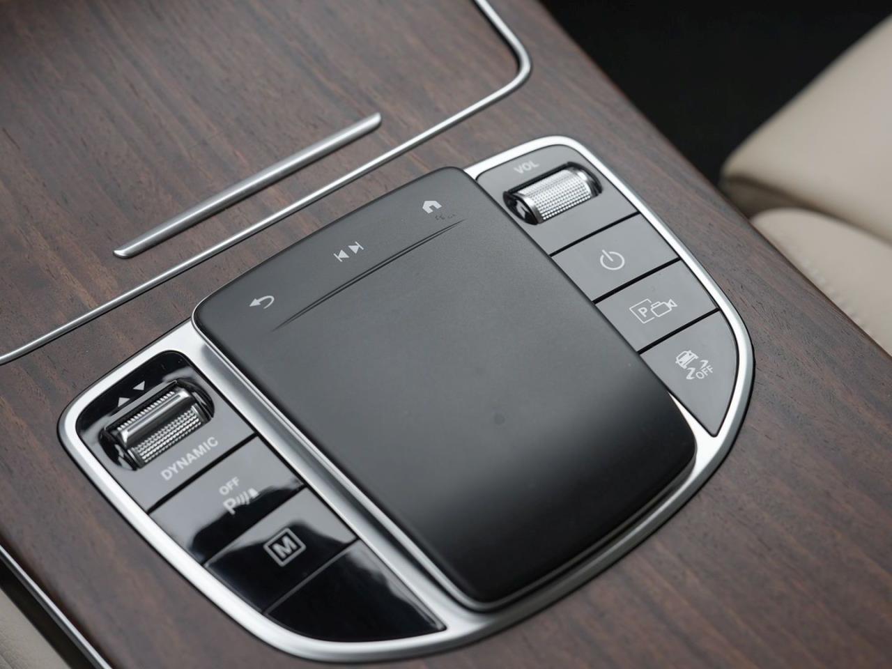 Mercedes-Benz GLC 300 e 4M Exclusive Night Distronic 360° AHK