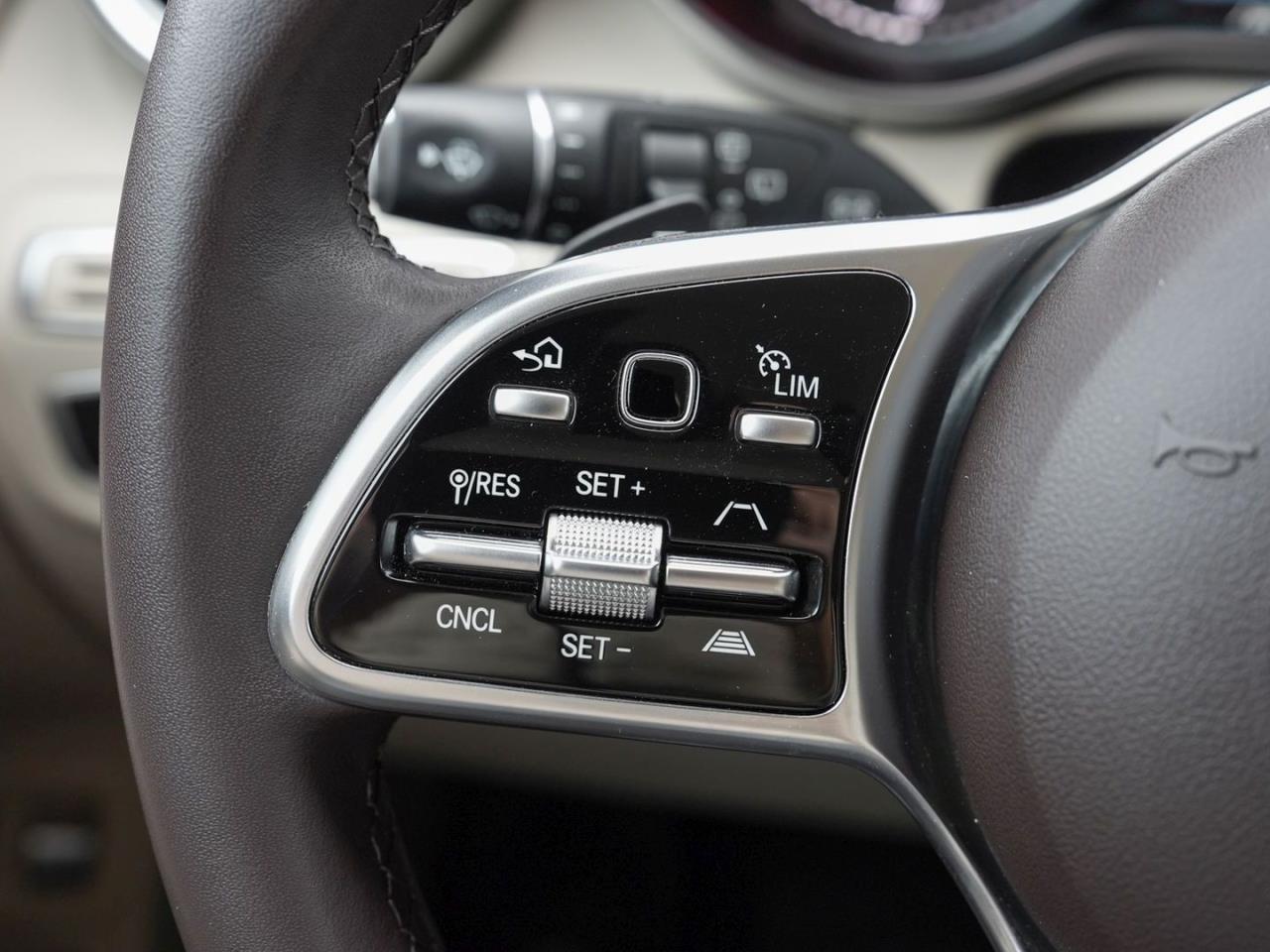 Mercedes-Benz GLC 300 e 4M Exclusive Night Distronic 360° AHK