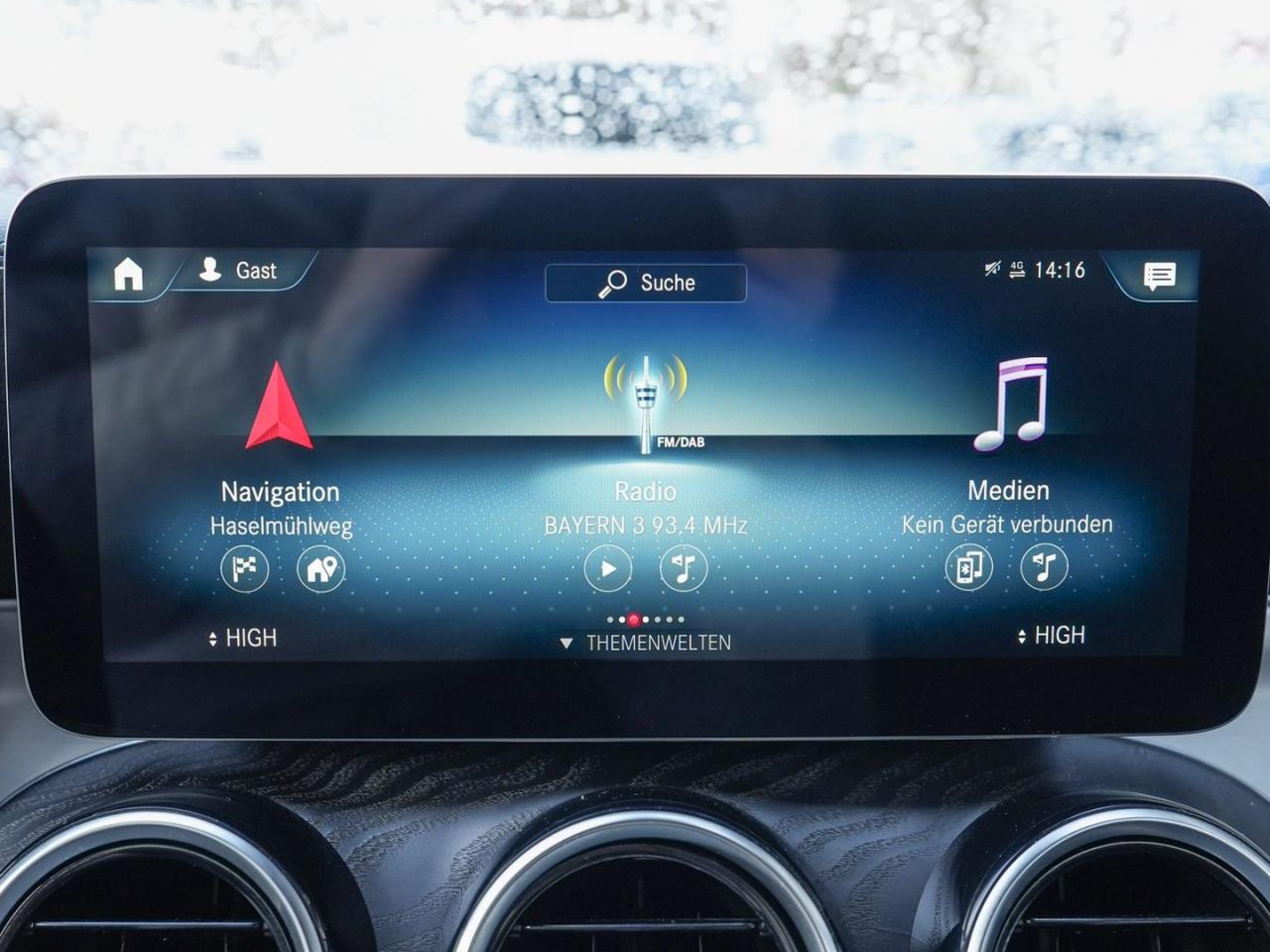 Mercedes-Benz GLC 300 e 4M MBUX Navi Kamera SpurhalteP AHK