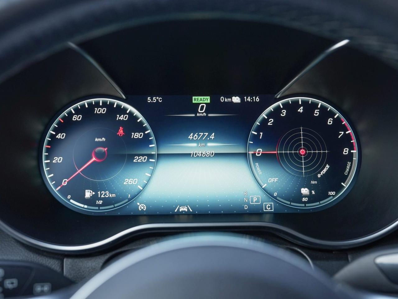 Mercedes-Benz GLC 300 e 4M MBUX Navi Kamera SpurhalteP AHK