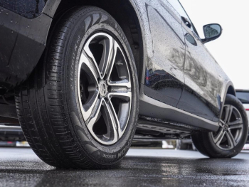 Mercedes-Benz GLC 300 e 4M MBUX Navi Kamera SpurhalteP AHK