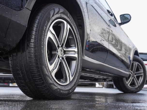 Mercedes-Benz GLC 300 e 4M AMG MBUX Navi Kamera SpurhalteP AHK