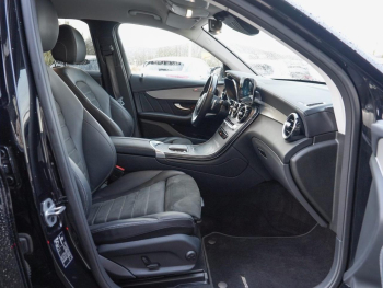 Mercedes-Benz GLC 300 e 4M MBUX Navi Kamera SpurhalteP AHK