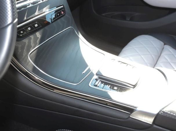 Mercedes-Benz GLC 300 e 4M AMG MBUXNavi+ Panorama EasyPack 360° Mercedes-Benz GLC 300 e 4M AMG MBUXNavi+ Panorama EasyPack 360°