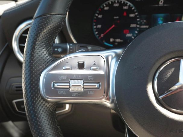 Mercedes-Benz GLC 300 e 4M AMG MBUXNavi+ Panorama EasyPack 360° Mercedes-Benz GLC 300 e 4M AMG MBUXNavi+ Panorama EasyPack 360°