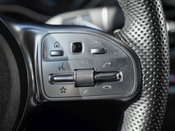 Mercedes-Benz GLC 300 e 4M AMG MBUX Navi EasyPack Kamera ParkP