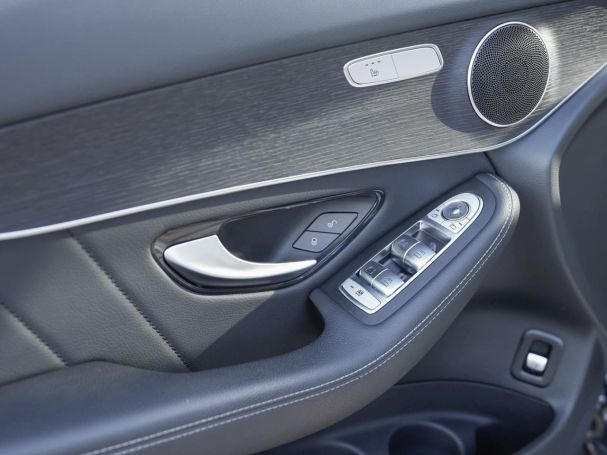 Mercedes-Benz GLC 300 e 4M AMG MBUX Navi EasyPack Kamera ParkP