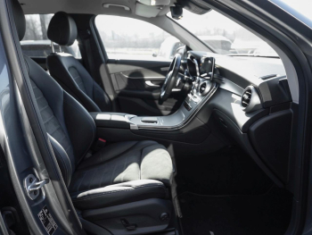 Mercedes-Benz GLC 300 e 4M AMG MBUX Navi EasyPack Kamera ParkP