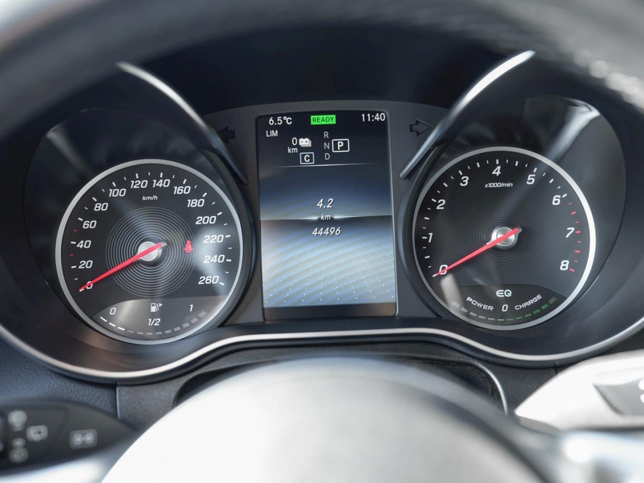 Mercedes-Benz GLC 300 e 4M AMG MBUX Navi EasyPack Kamera ParkP