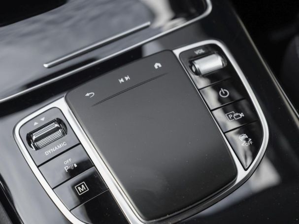 Mercedes-Benz GLC 300 e 4M MBUX Navi Kamera AHK Keyless-Go