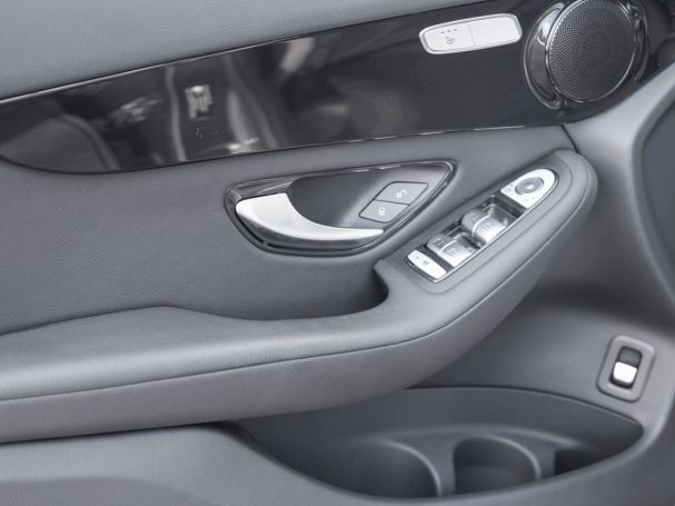 Mercedes-Benz GLC 300 e 4M MBUX Navi Kamera AHK Keyless-Go