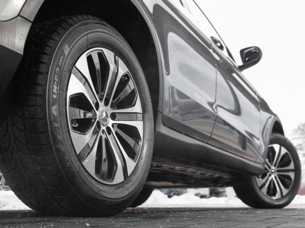 Mercedes-Benz GLC 300 e 4M MBUX Navi Kamera AHK Keyless-Go