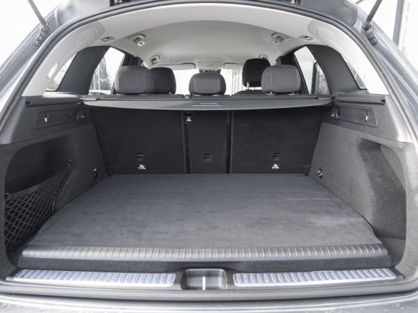 Mercedes-Benz GLC 300 e 4M MBUX Navi Kamera AHK Keyless-Go