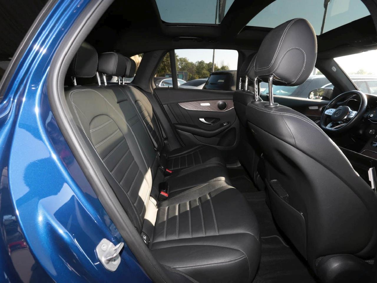 Mercedes-Benz GLC 400 d 4M AMG Night Panorama Distronic 360° Mercedes-Benz GLC 400 d 4M AMG Night Panorama Distronic 360°